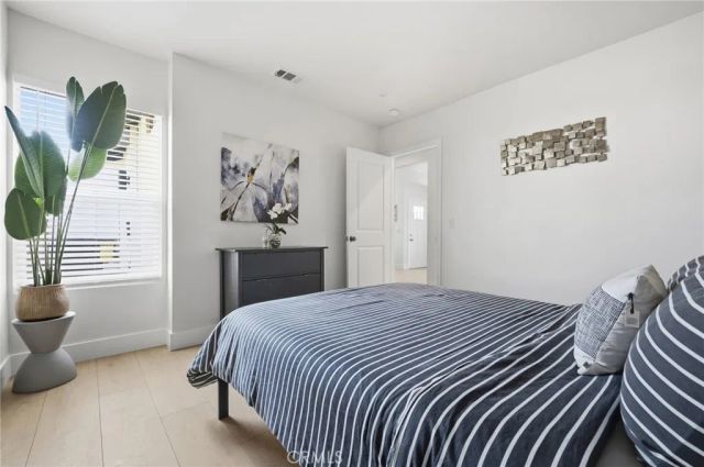 345 E Janice Street, Long Beach, CA 90805