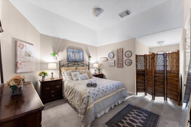 51 N Scribewood Circle, The Woodlands, TX 77382