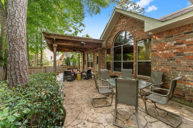 51 N Scribewood Circle, The Woodlands, TX 77382