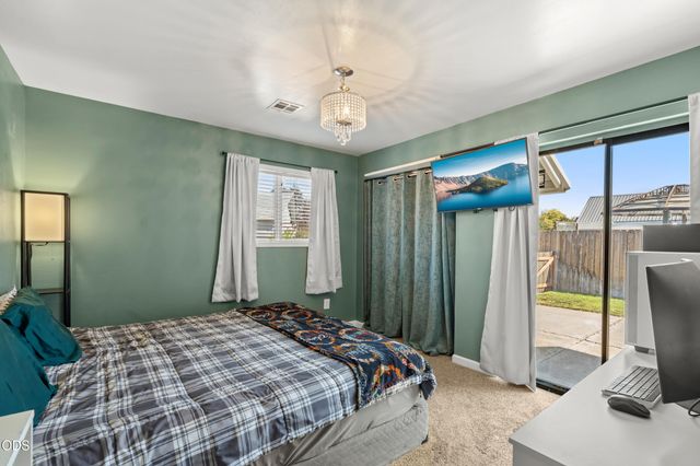 761 Hazel Street, Central Point, OR 97502
