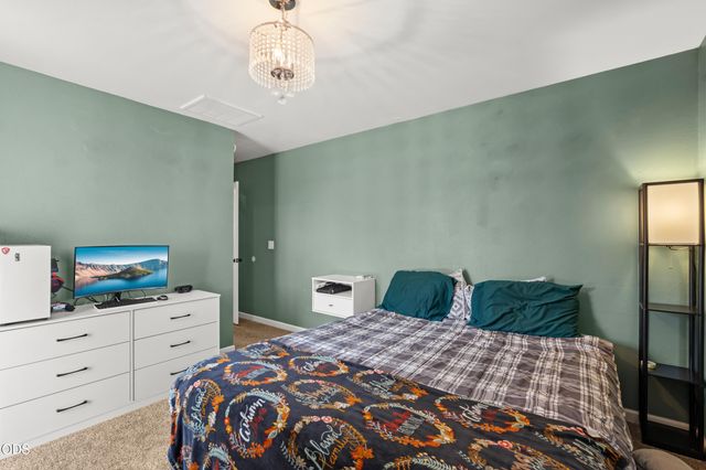 761 Hazel Street, Central Point, OR 97502