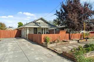 761 Hazel Street, Central Point, OR 97502