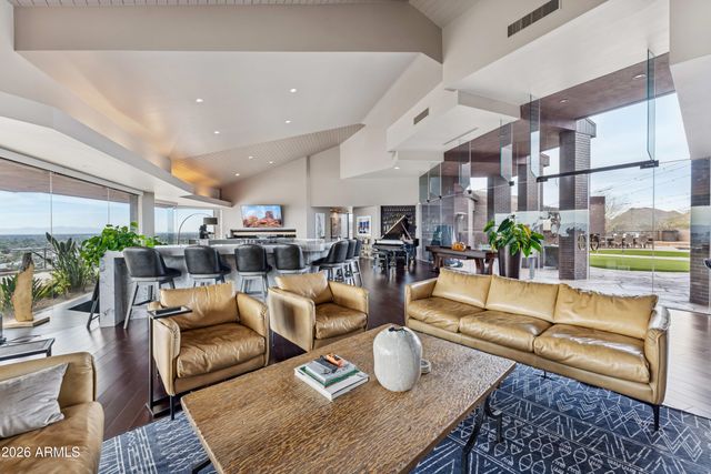 2106 E Kaler Drive, Phoenix, AZ 85016