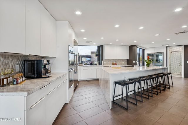 2106 E Kaler Drive, Phoenix, AZ 85016