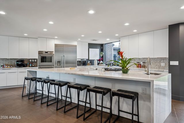 2106 E Kaler Drive, Phoenix, AZ 85016