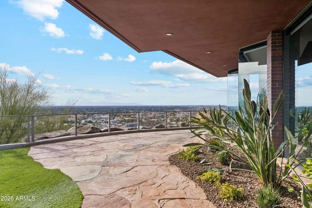 2106 E Kaler Drive, Phoenix, AZ 85016