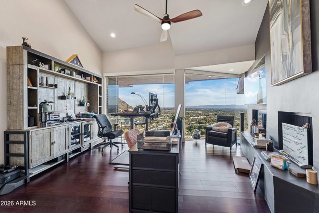 2106 E Kaler Drive, Phoenix, AZ 85016