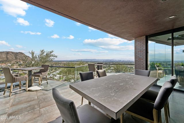 2106 E Kaler Drive, Phoenix, AZ 85016
