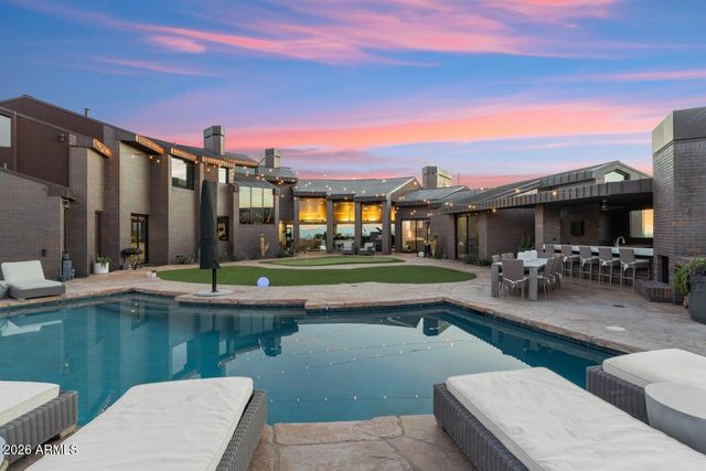 2106 E Kaler Drive, Phoenix, AZ 85016