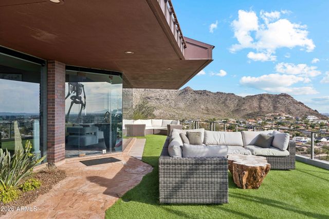 2106 E Kaler Drive, Phoenix, AZ 85016