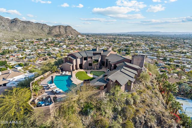 2106 E Kaler Drive, Phoenix, AZ 85016