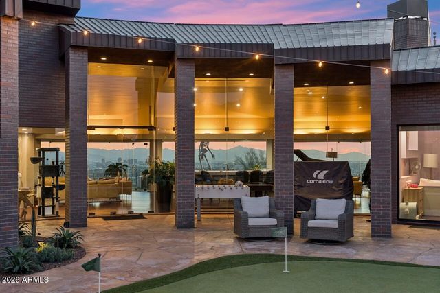 2106 E Kaler Drive, Phoenix, AZ 85016