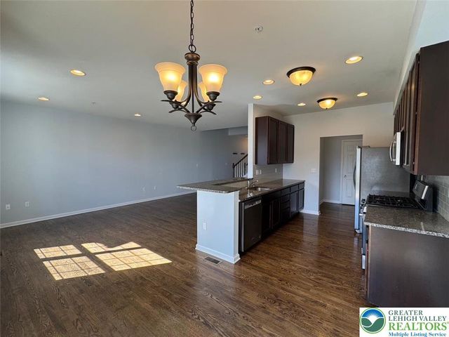 1477 Tarpan Lane, South Whitehall Twp, PA 18104