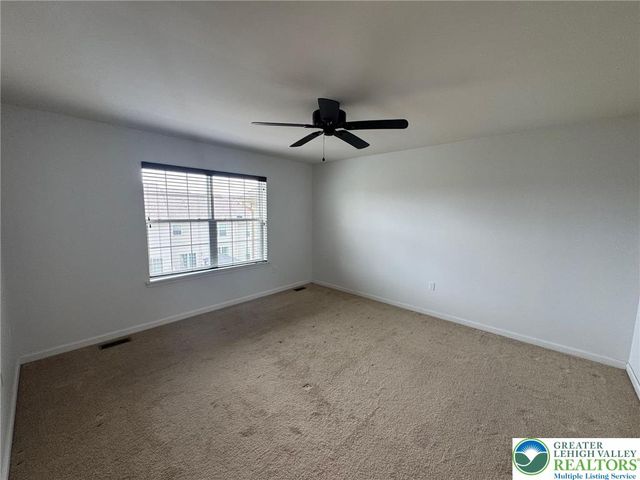 1477 Tarpan Lane, South Whitehall Twp, PA 18104