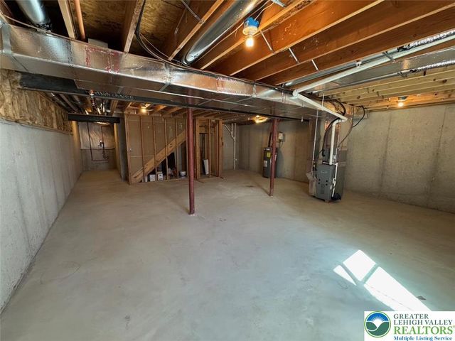 1477 Tarpan Lane, South Whitehall Twp, PA 18104