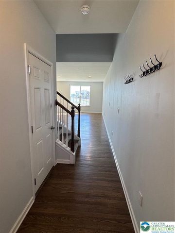 1477 Tarpan Lane, South Whitehall Twp, PA 18104