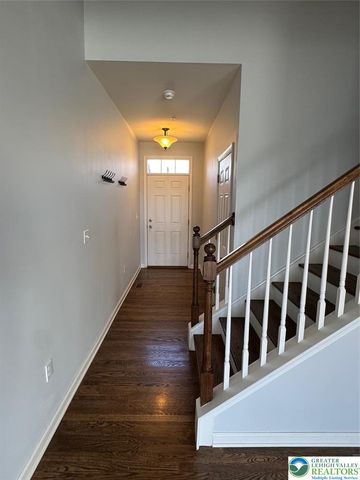 1477 Tarpan Lane, South Whitehall Twp, PA 18104