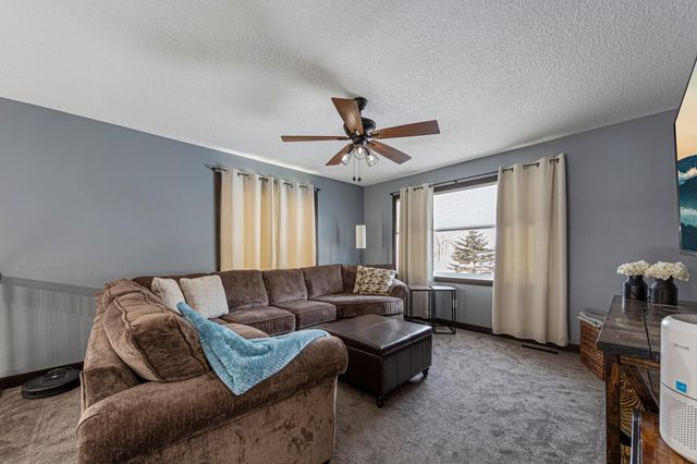 2214 Hulett Avenue, Faribault, MN 55021