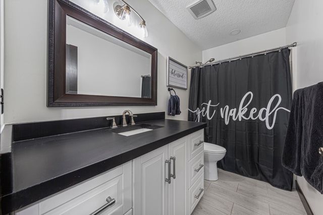 2214 Hulett Avenue, Faribault, MN 55021