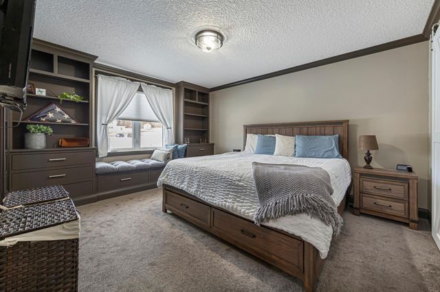 2214 Hulett Avenue, Faribault, MN 55021