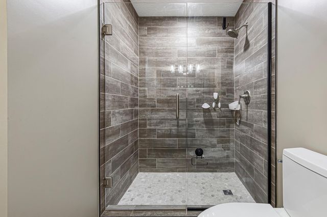 2214 Hulett Avenue, Faribault, MN 55021