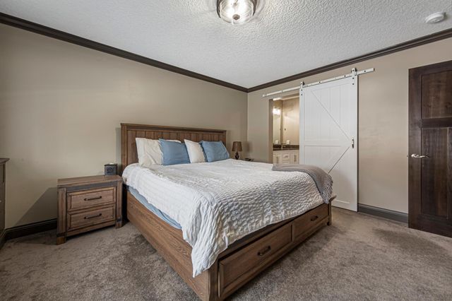 2214 Hulett Avenue, Faribault, MN 55021