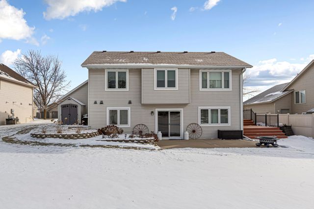 2214 Hulett Avenue, Faribault, MN 55021