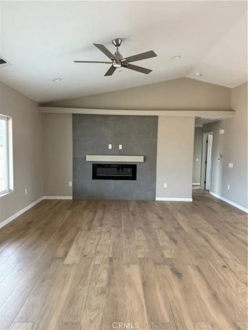 9677 I Avenue, Hesperia, CA 92345