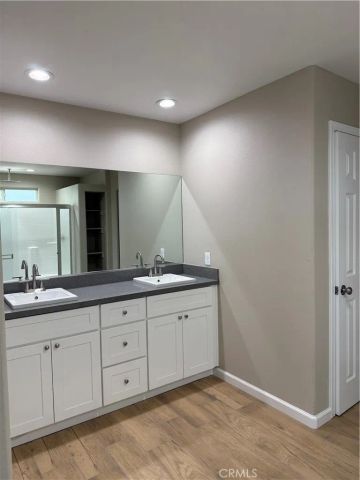 9677 I Avenue, Hesperia, CA 92345