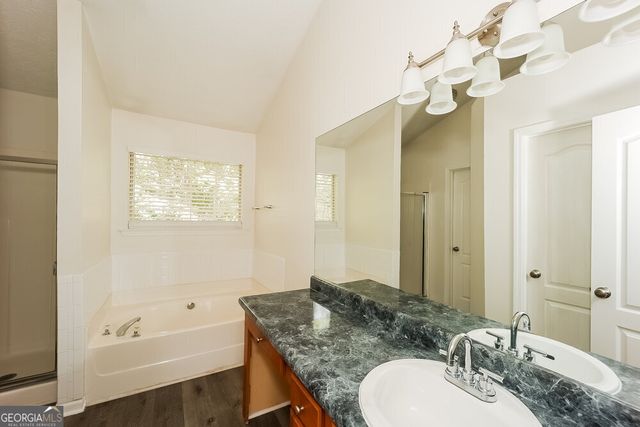 587 Rosewood Circle, Jonesboro, GA 30238