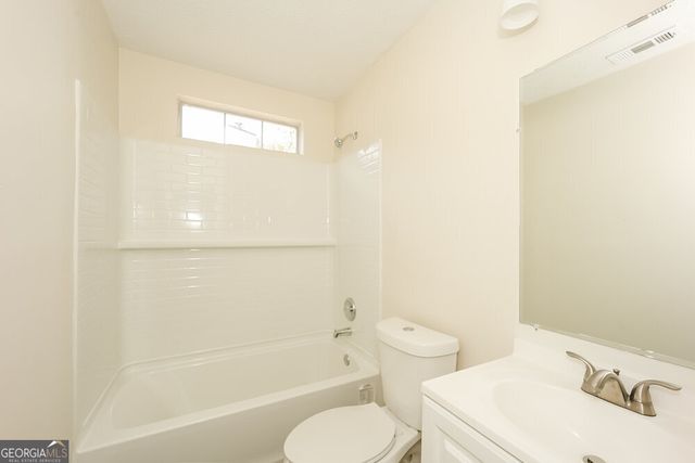 587 Rosewood Circle, Jonesboro, GA 30238