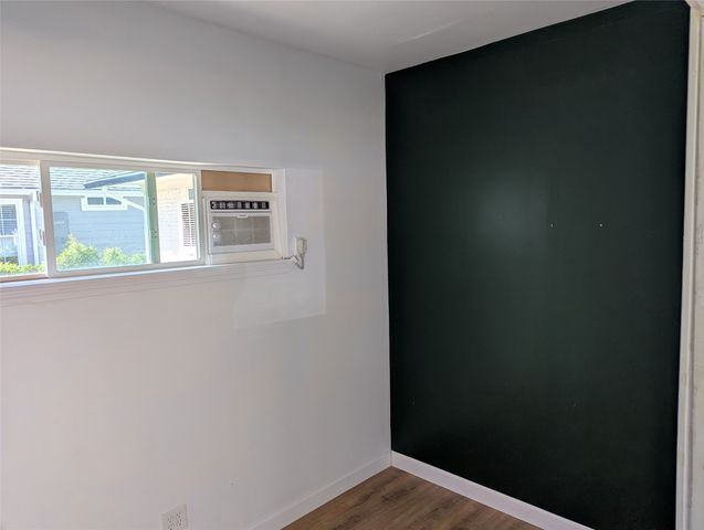 100 W Hull Street, Denison, TX 75021