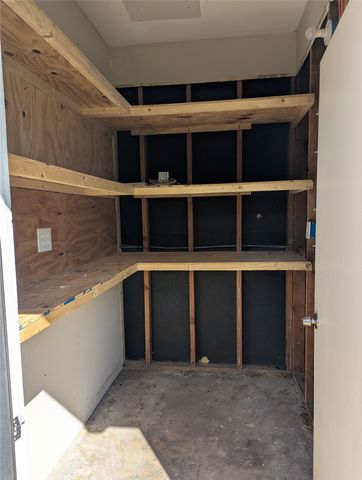 100 W Hull Street, Denison, TX 75021