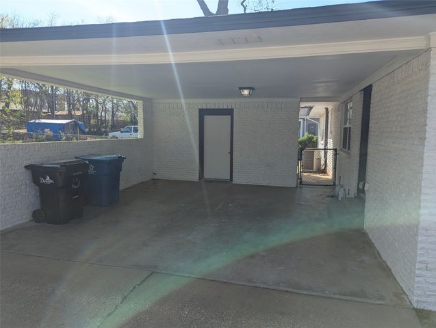 100 W Hull Street, Denison, TX 75021