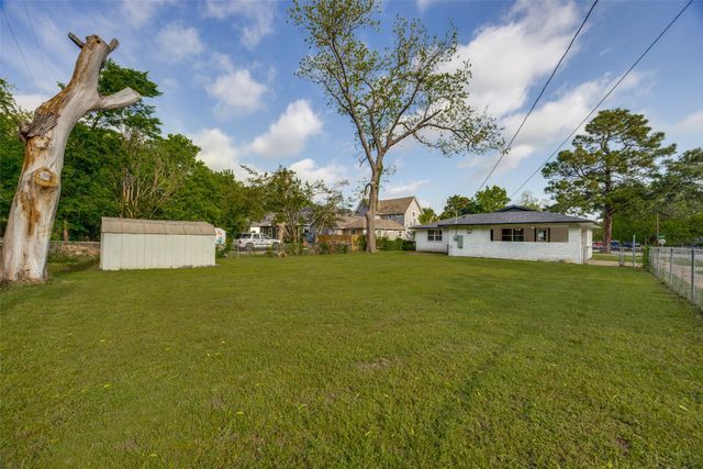 100 W Hull Street, Denison, TX 75021