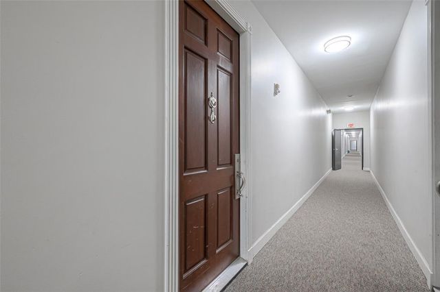 4515 Briar Hollow Place 305, Houston, TX 77027