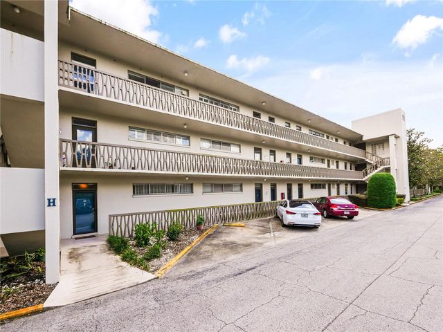 700 MELROSE AVENUE H4, Winter Park, FL 32789