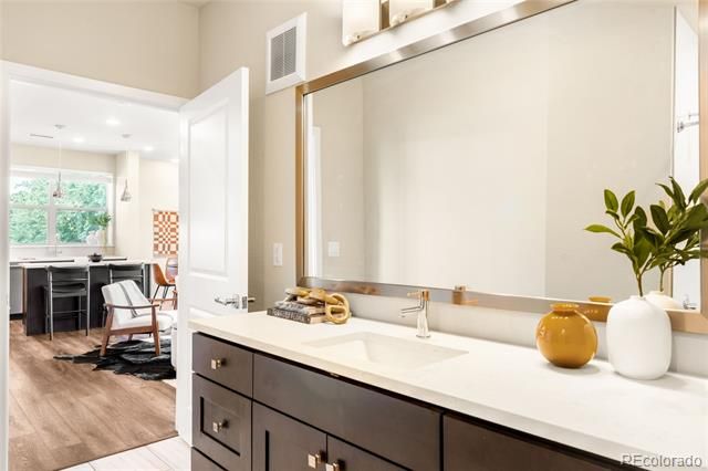 155 S Monaco Street Parkway 208, Denver, CO 80224