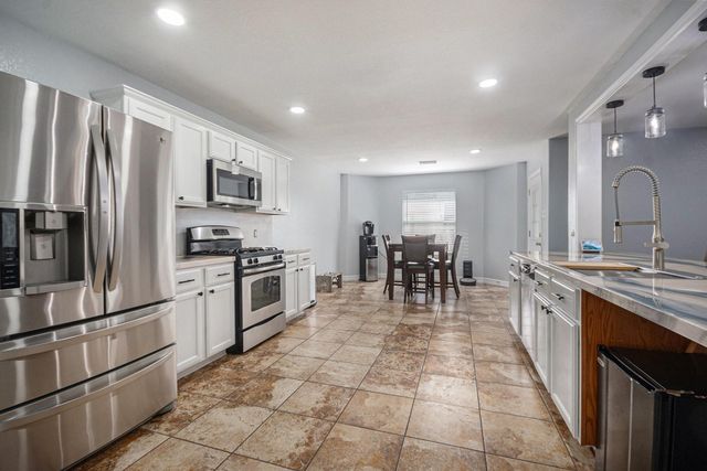 309 S Golden Oak Drive, Texas City, TX 77591