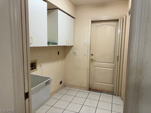 1301 SE 30th ST, Cape Coral, FL 33904