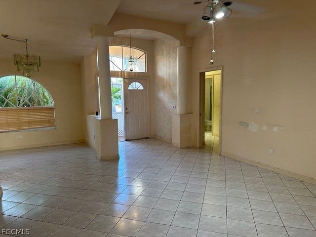 1301 SE 30th ST, Cape Coral, FL 33904