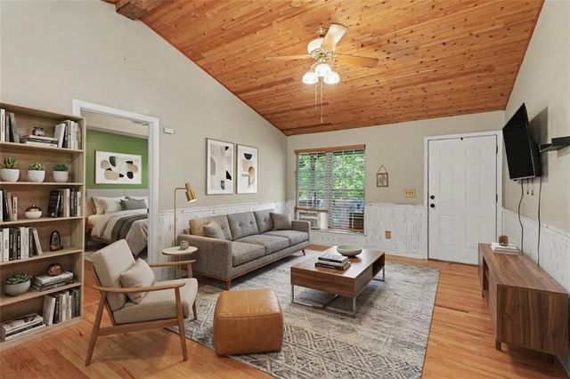 97 Hill Crest Drive, Ranger, GA 30734
