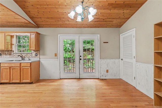 97 Hill Crest Drive, Ranger, GA 30734