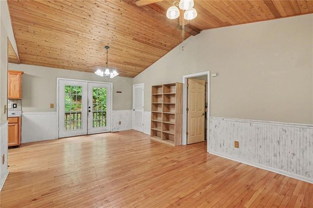 97 Hill Crest Drive, Ranger, GA 30734