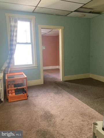 1820 CENTRE ST, Ashland, PA 17921