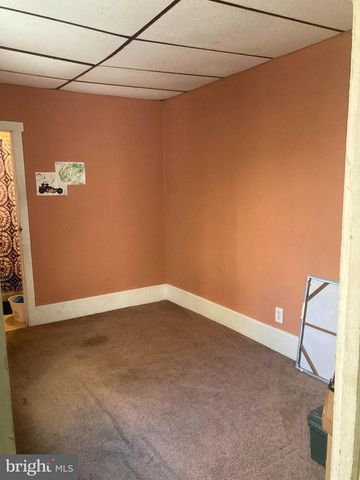 1820 CENTRE ST, Ashland, PA 17921