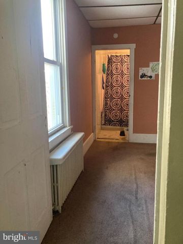 1820 CENTRE ST, Ashland, PA 17921