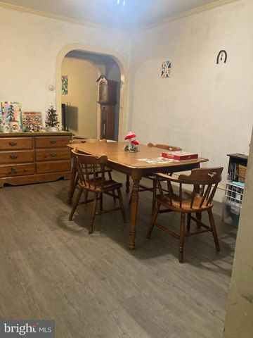 1820 CENTRE ST, Ashland, PA 17921