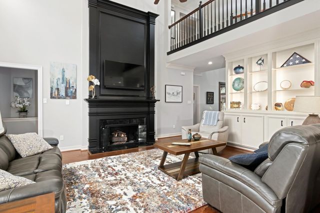 1215 Maple Bough Court, Sugar Land, TX 77479