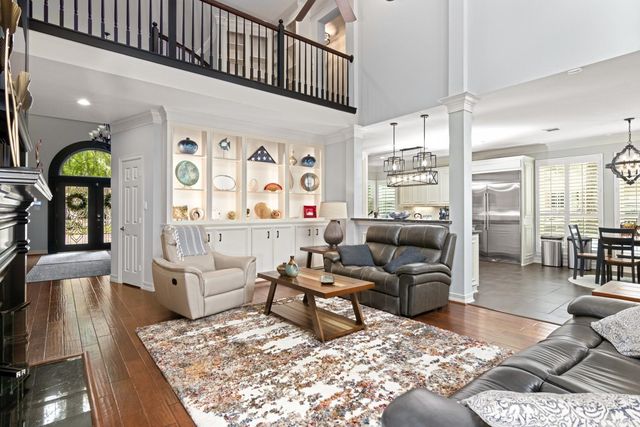 1215 Maple Bough Court, Sugar Land, TX 77479